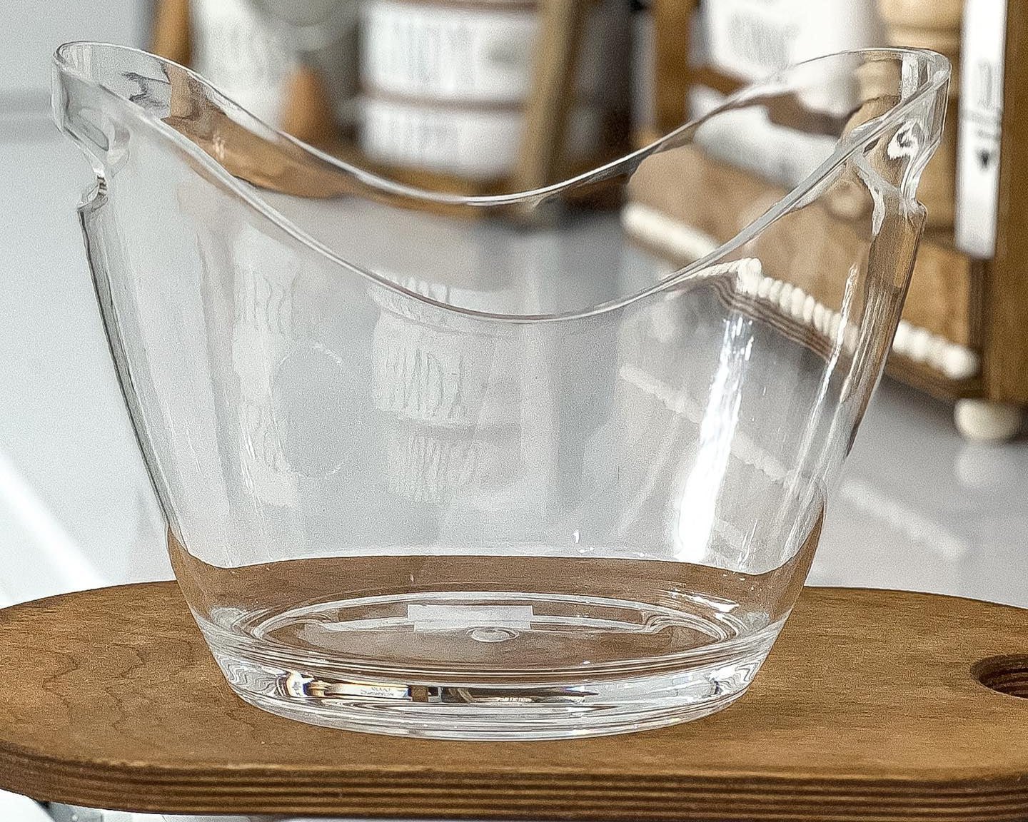 Limon Acrylic Serving Bowl 2-Liter