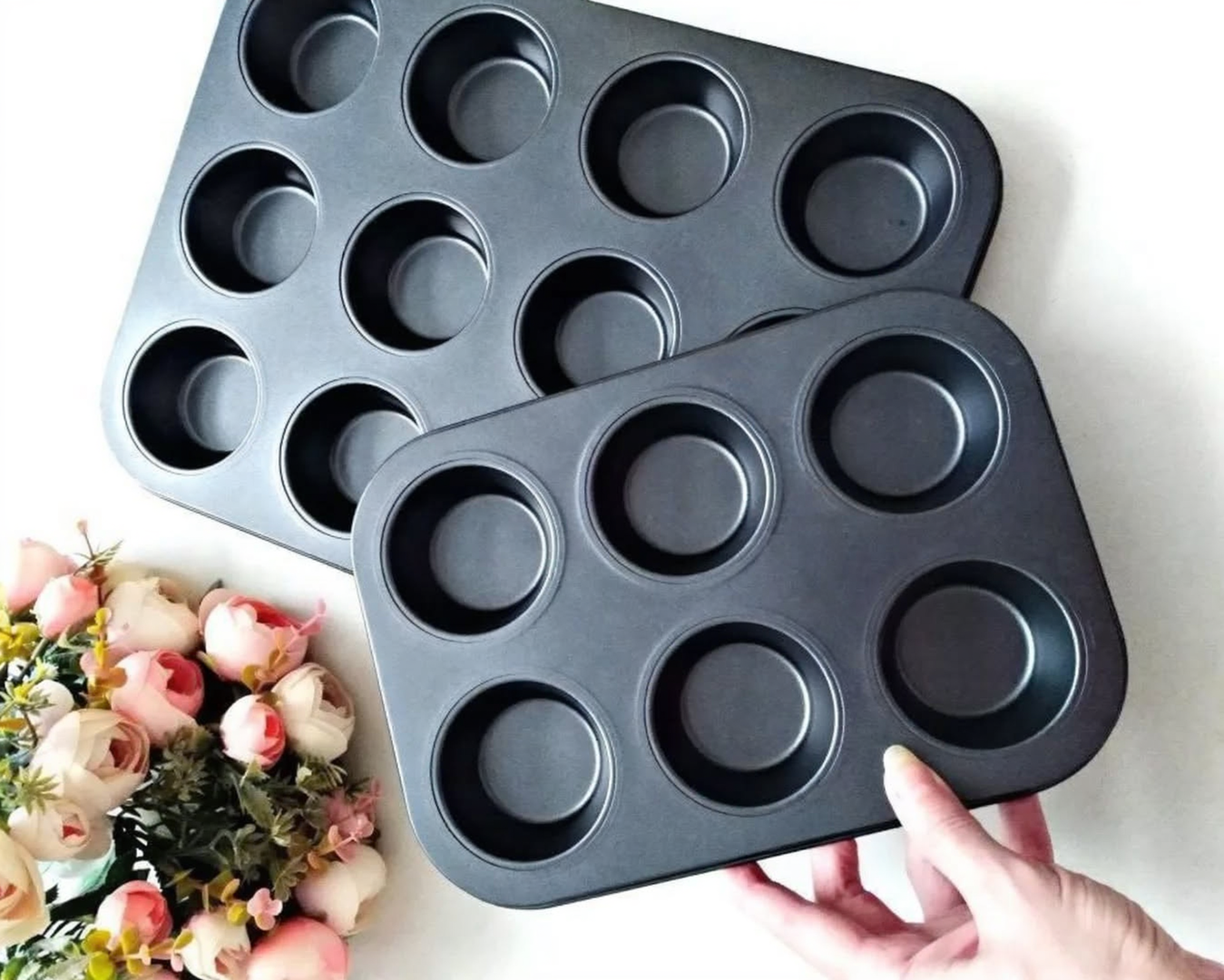 Non-Stick Muffin Pan Cake Tray 6 & 12-Pcs!