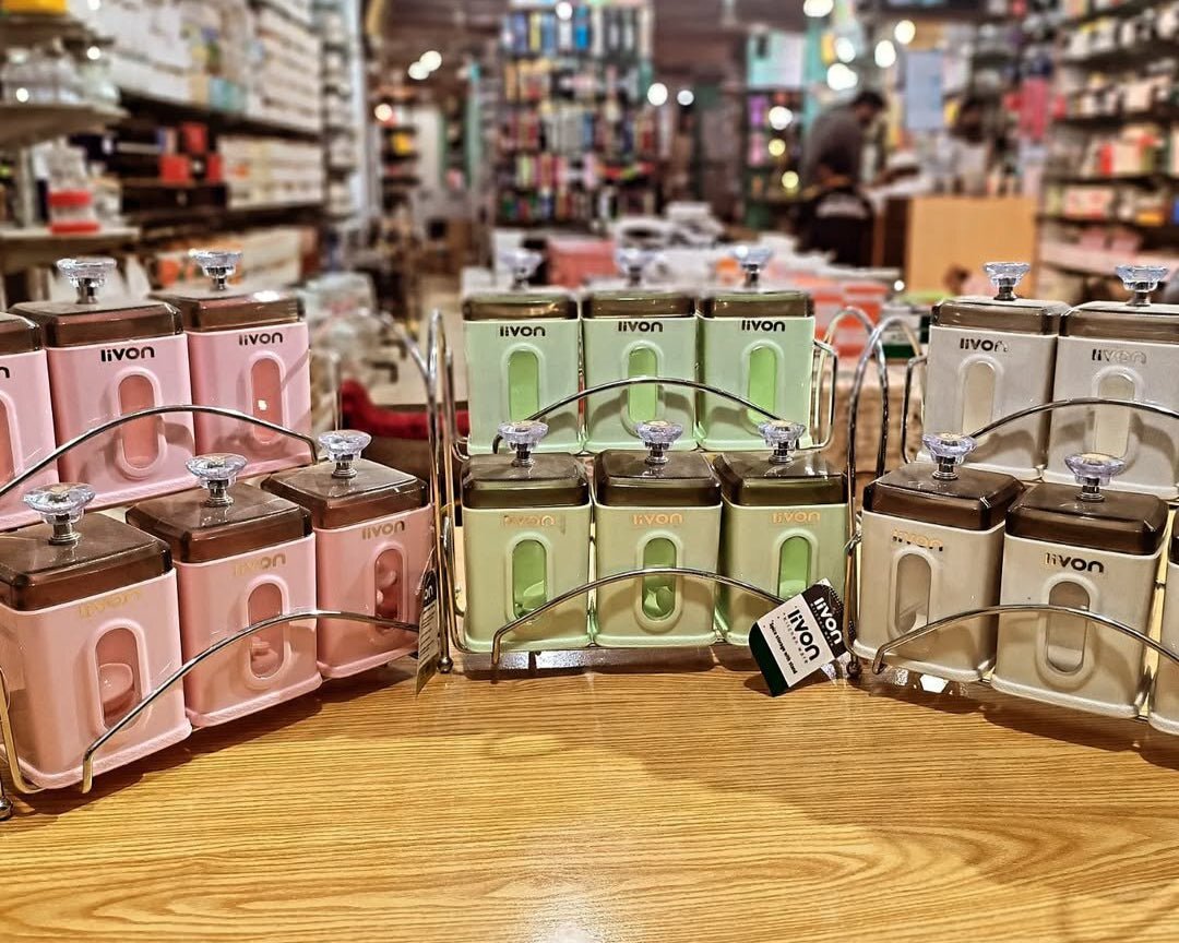 Livon Spice Jar Set 6-Pcs with Steel Stand!