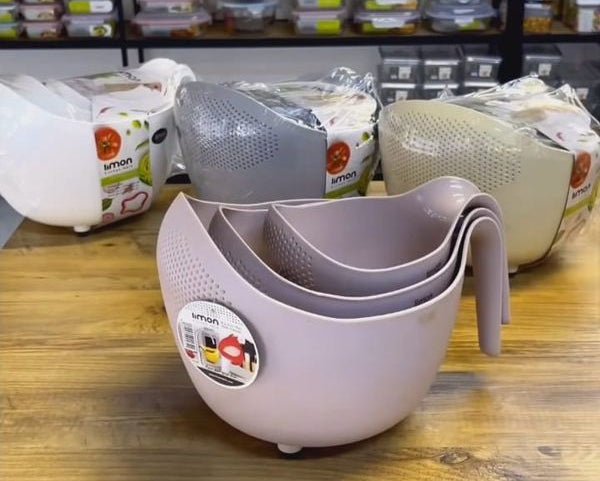 Limon Washing Bowl Set with Handle & Strainer