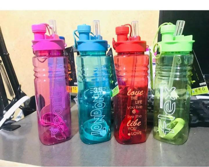 Beli Sports Water Bottle 2 in 1!