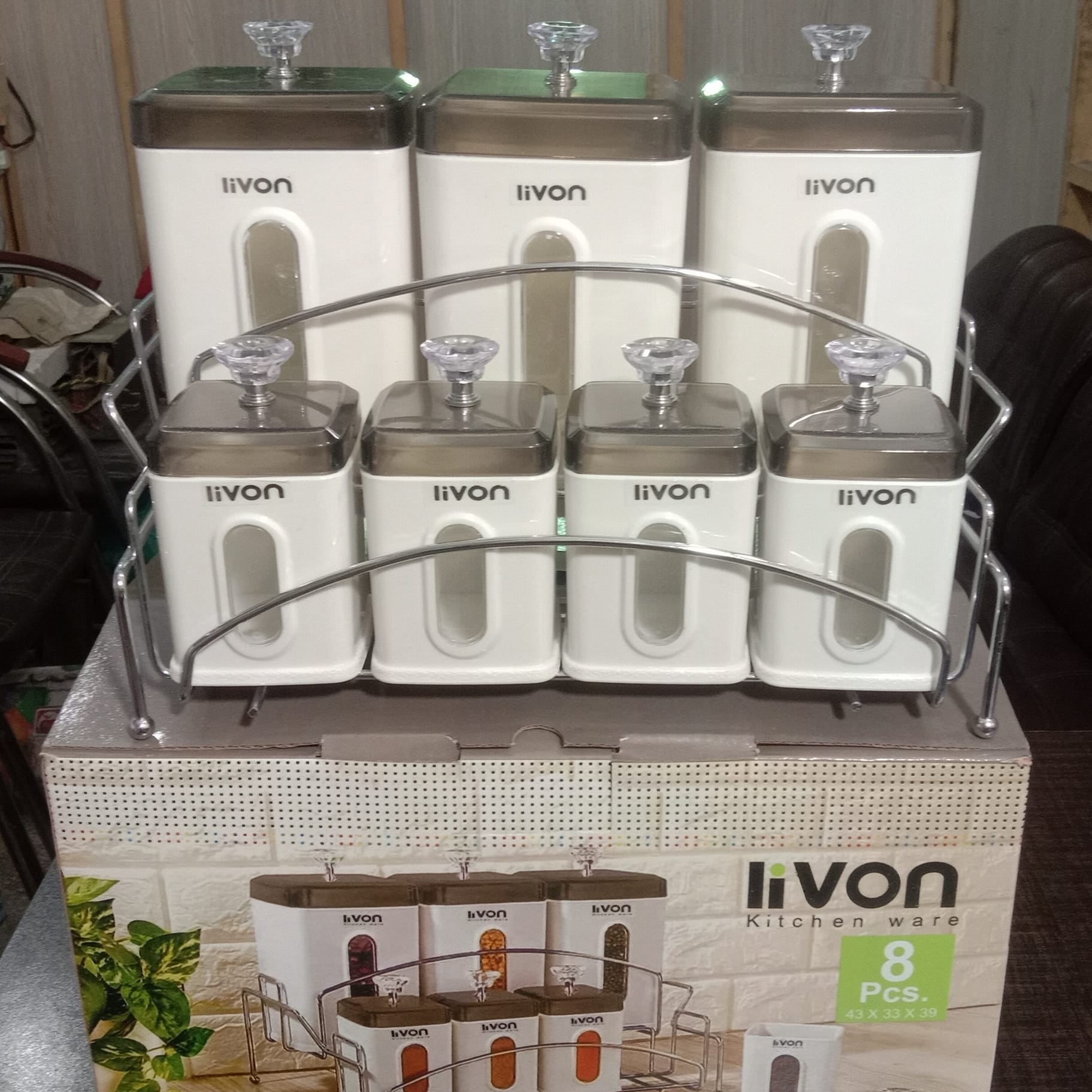 Livon Spice Jar Set 8-Pcs with Steel Stand!