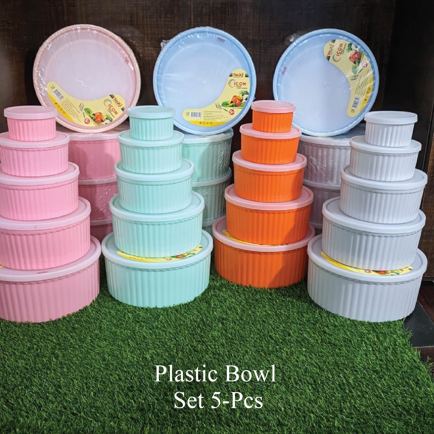 Next Icon Plastic Bowl Set with Rubber Lid 5-Pcs!