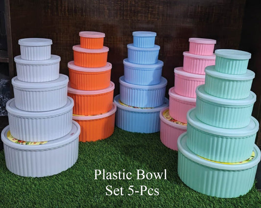 Next Icon Plastic Bowl Set with Rubber Lid 5-Pcs!