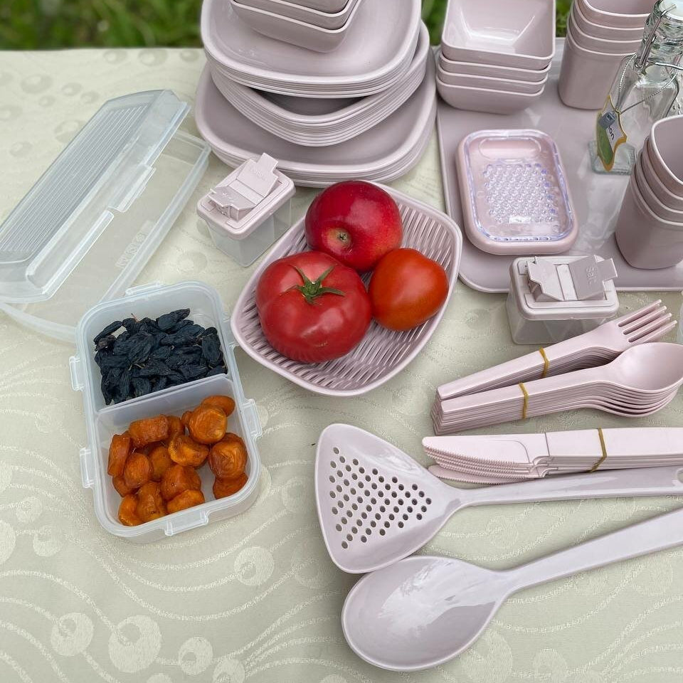 Limon Picnic Set 85 Pcs for 8 Person